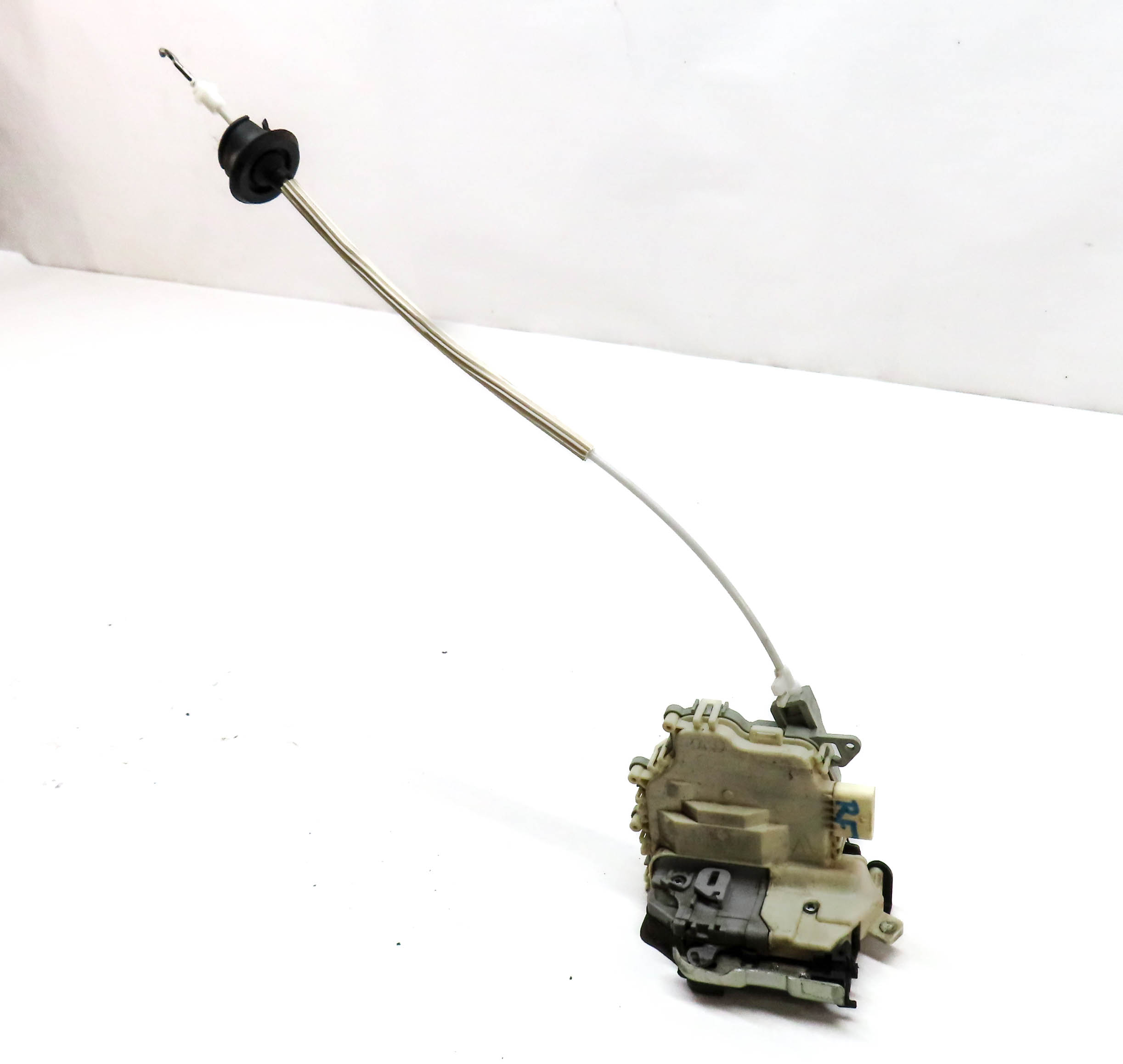 2010-2019 AUDI / PORSCHE A4 S4 A5 S5 A6 Q3 Q5 Q7 TT 911 - RIGHT FRONT DOOR LATCH — exact item pictured